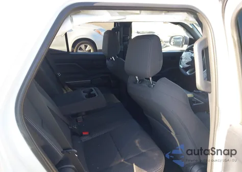 2025 Toyota 4Runner Sr5 z USA, uszkodzony, nr VIN JTEVA5AR4S5001683